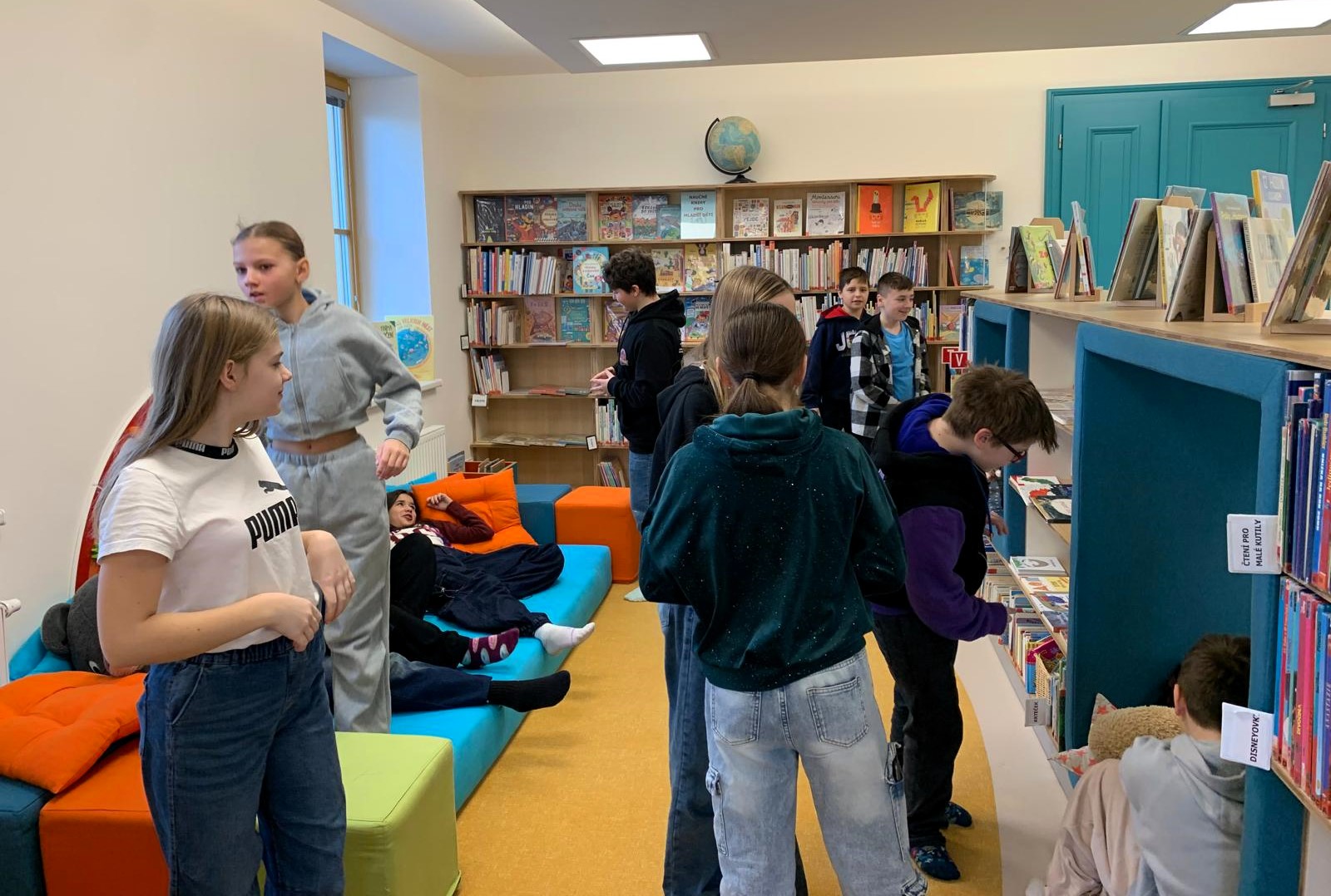 6b_Knihovna_2