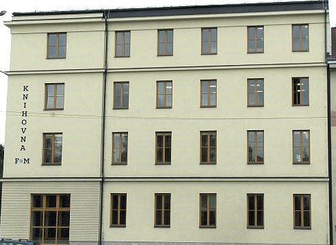 8e_Knihovna