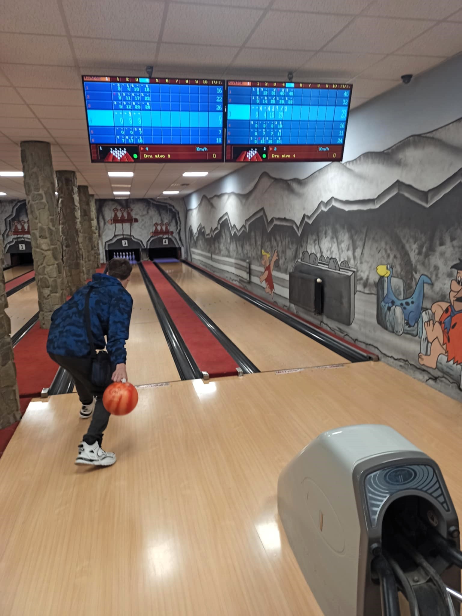 9a_Bowling_4