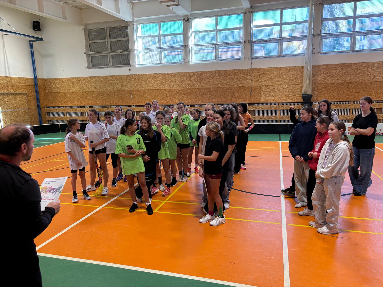 7r_Florbal_dívky_okrsek_2