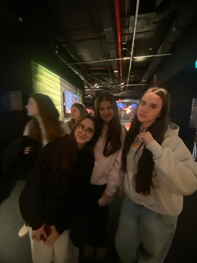 8ab_Praha_výstava_1