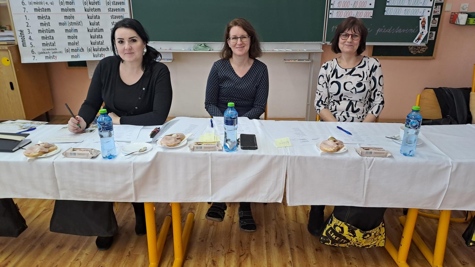 1st_Recitace_obvod_4