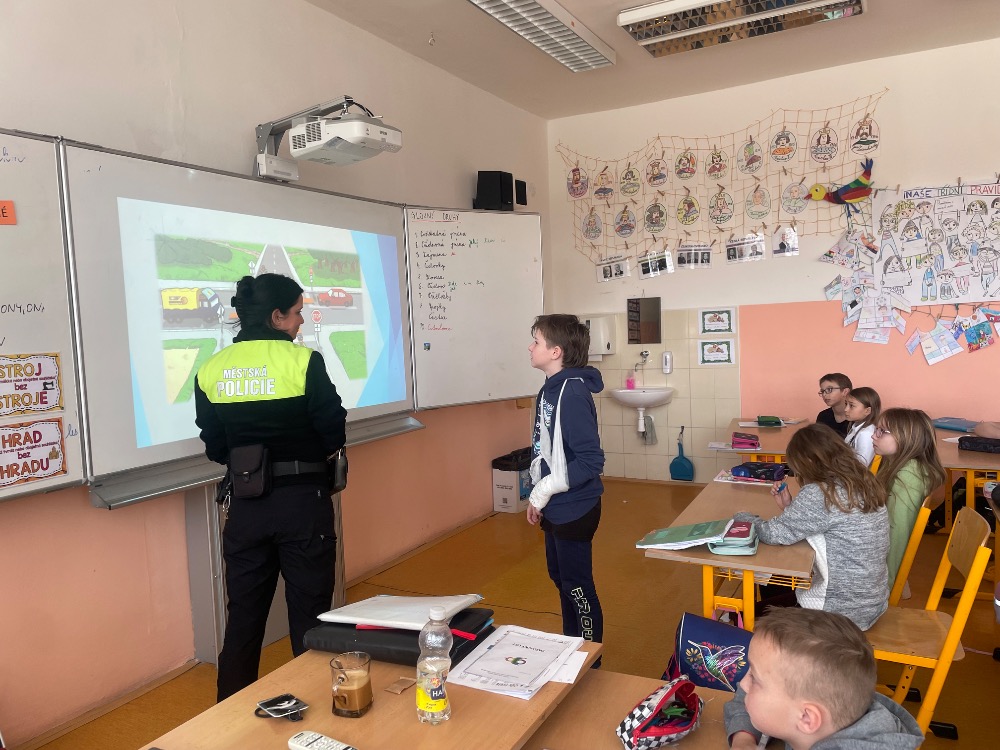 4r_Bezpečnost_především_4