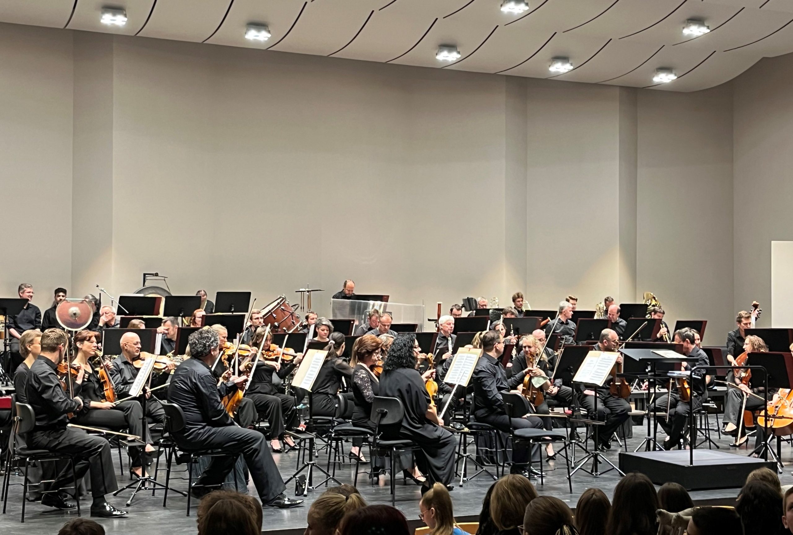 8r_Filharmonie_4