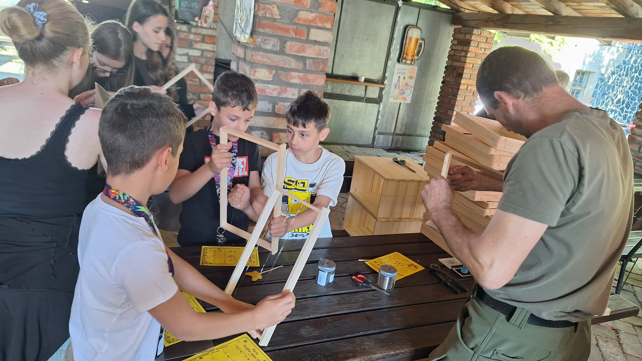 Mezinárodní_den_včel_5