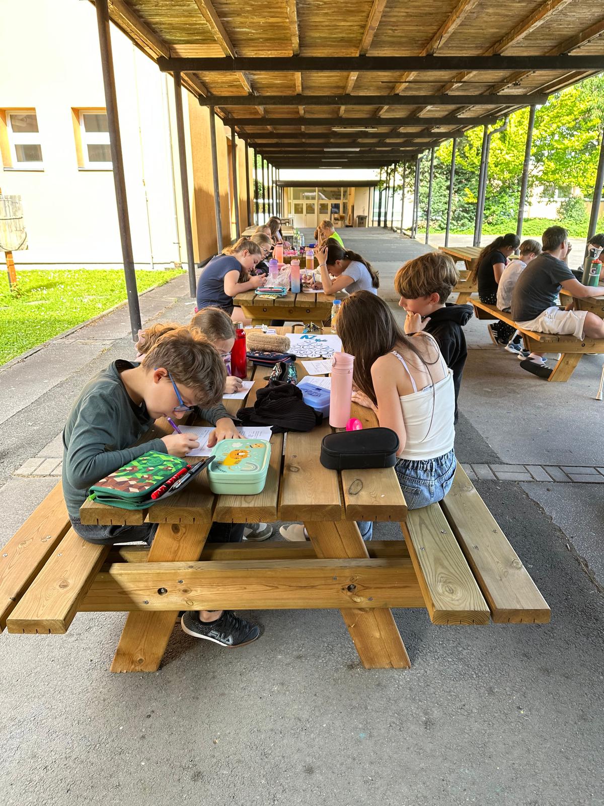 5b_Učení_venku_2
