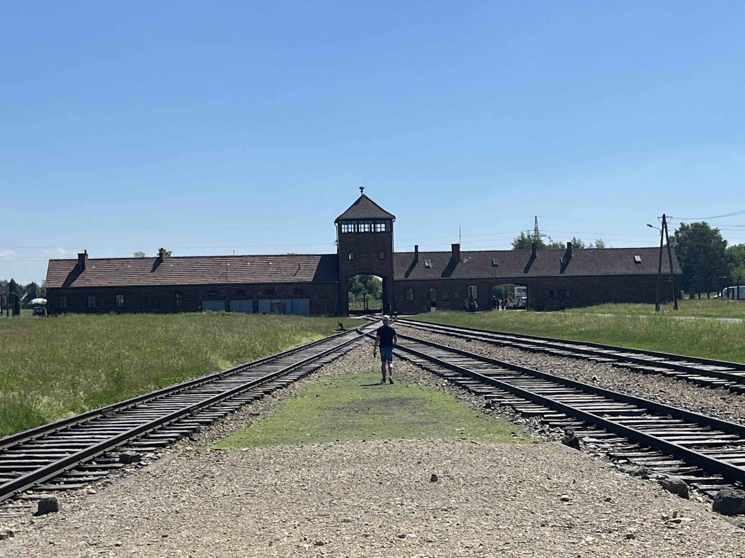 8r9r_Osvětim_14